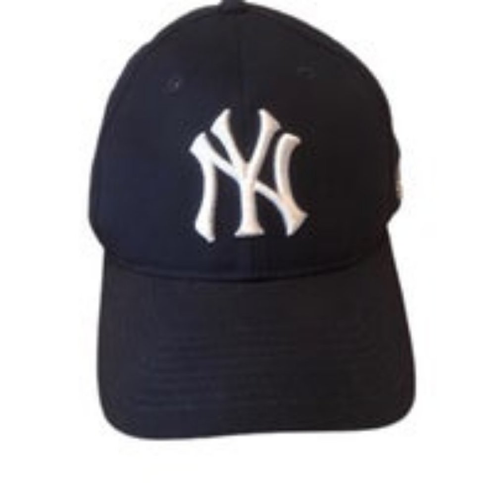 MLB adjustable New York hat